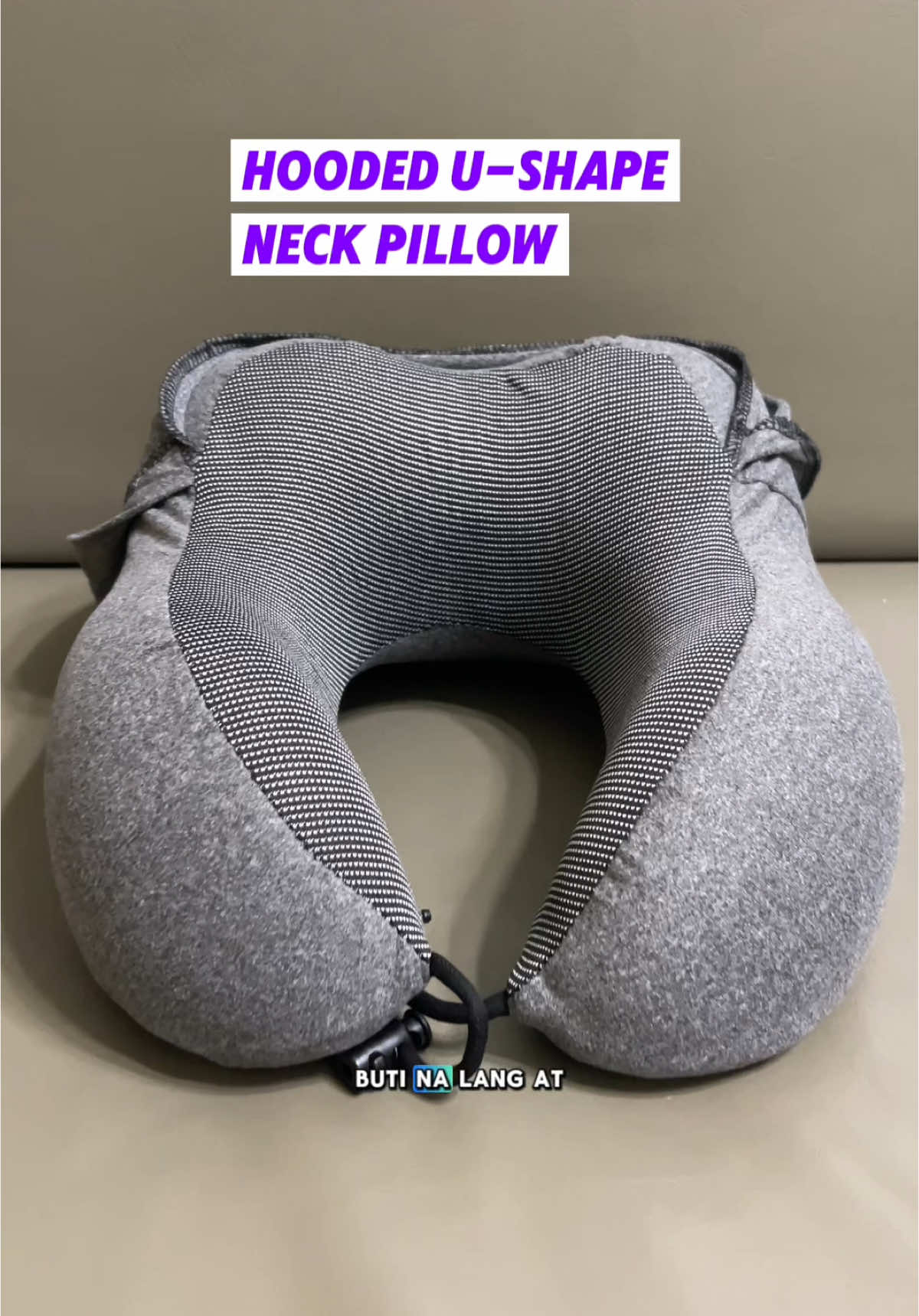 Hooded U-Shape Neck Pillow for travel : Sleeping neck pillow for car and airplane #sleepingneckpillow #carpillow #travelpillow #travelpillowneck #hoodedneckpillow #hooded neck pillow fo kids #carneckpillow #travel #cars #carsleepover #carsleeping #pillow #markdmart 