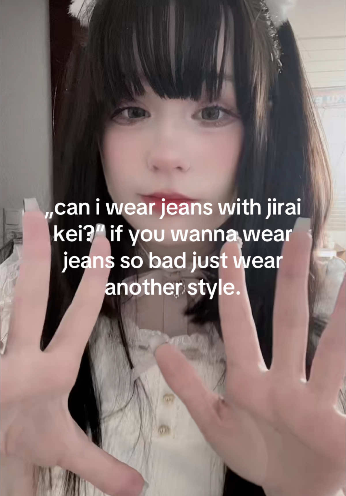 at the end of the day who cares, wear what you want but pls stop trying to change already exsisting subcultures 🙏🏻 and no i‘m not gonna jump anyone for wearing jeans with classic jirai kei blouses, but pls look for other styles that are featuring jeans before labeling it as jirai kei 💕 #地雷 #地雷女 #量産型 #jiraikei #ryousangata #jfashion 