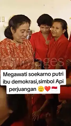 sehat selalu ibu Mega.. Kartini sejati,ibu bangsa yg amat kami cintai..perempuan yg mempunyai jasa luar biasa untuk Indonesia . tanpa adanya perlawanan dan ketokohan dari ibu Mega,mungkin Reformasi belum terjadi sampai hari ini.. dia adalah ibu.Megawati Soekarno putri simbol Api perjuangan 🫡🤟❤️🇲🇨