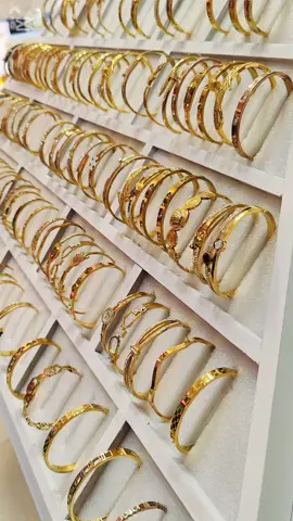 𝐓𝐢𝐭𝐚𝐧𝐢𝐮𝐦 𝐁𝐫𝐚𝐜𝐞𝐥𝐞𝐭𝐬 𝐂𝐨𝐥𝐥𝐞𝐜𝐭𝐢𝐨𝐧 ❤️ Available Stock 2 Years Color Guarantee 💯 ✨ Premium quality Titanium steel bracelets / Bangles ✨ All are 1000% colour guaranteed ✅ 0 ✅18k gold plated  ✅2 year long lasting colour guarantee  ✅Imported and authentic  ✅Daily wearable  ✅Washable  ✅Perfect for daily use 👉Size - Free Adjustment/ 2.4-2.7 Our Showroom : Shop No 2051, Lift 2, Level 2,Shimanto Shambhar Shopping Complex,Dhanmoni 2. ▪️𝗜𝗻𝗯𝗼𝘅 𝗼𝘂𝗿 𝗽𝗮𝗴𝗲 to place your order ------------------------------------------------------------------- ▪️We Deliver All Over Bangladesh🇧🇩  #titaniumjewelry #bracelet #bangles #colourguarantee #jewellery 