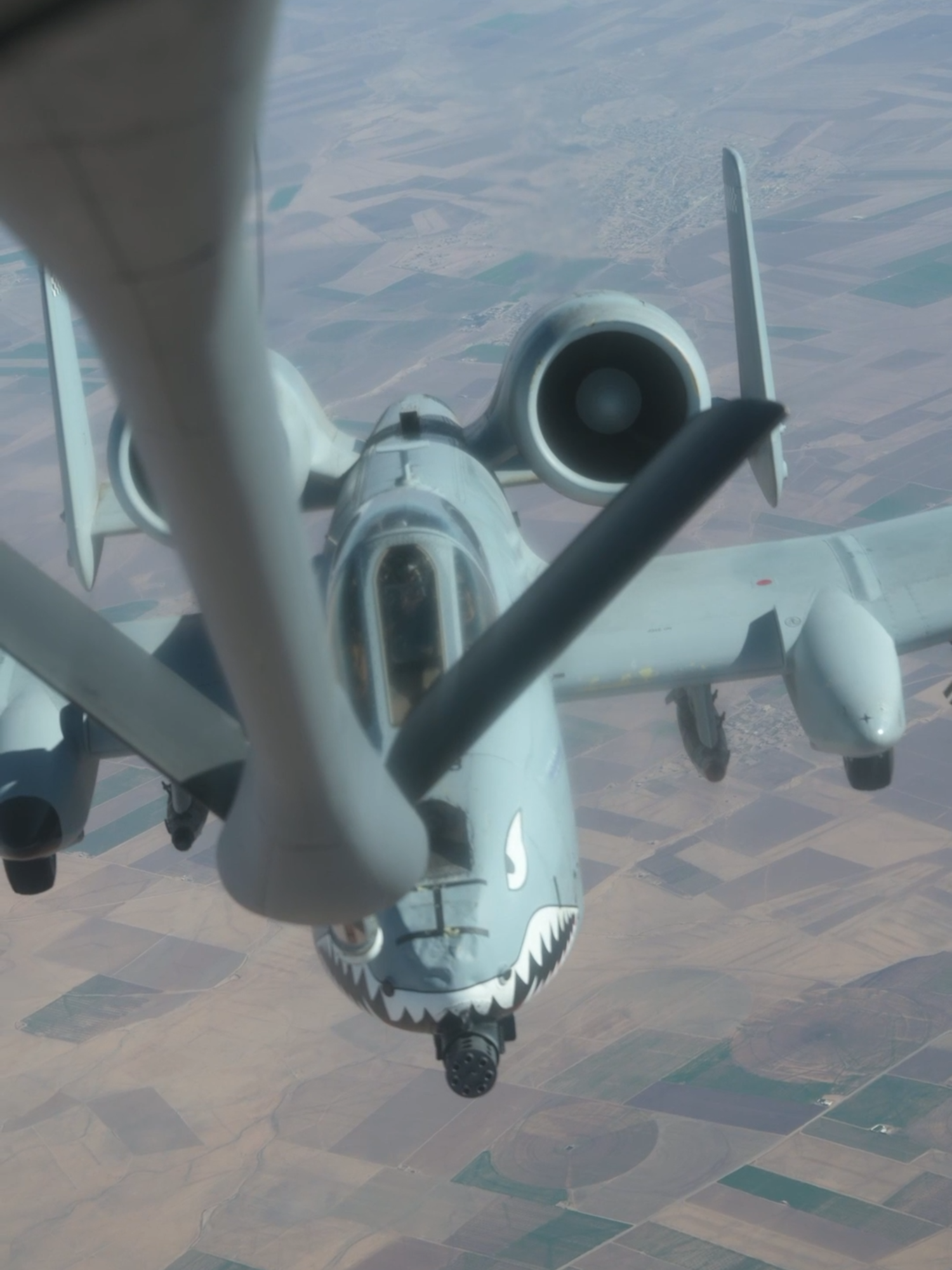 A-10 Thunderbolt II aircraft aerial refueling