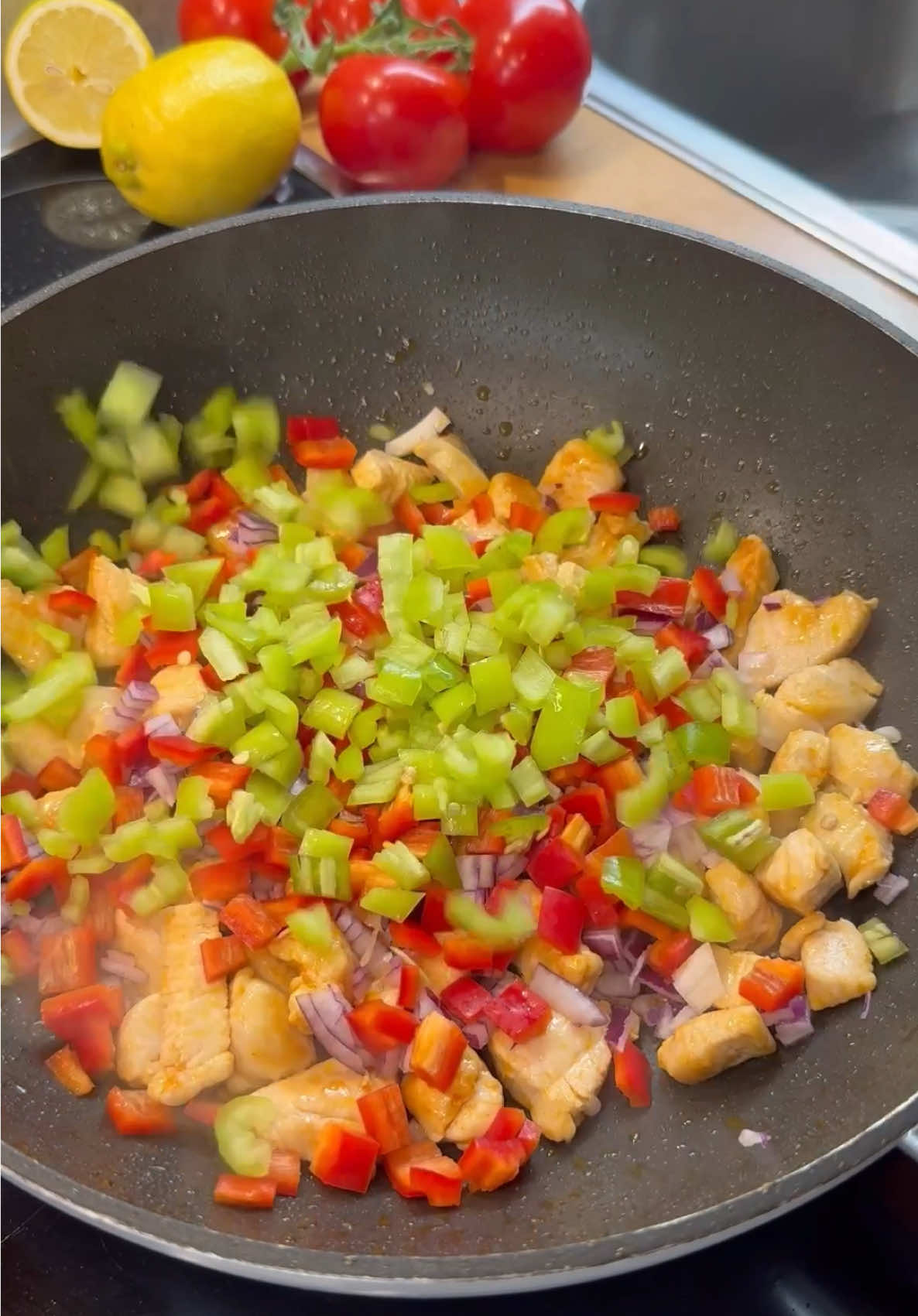 Chicken pasta 🥰😋🫶🏼-lecker, einfach & schnell 💨  #EasyRecipe #tagesrezept #pasta #healthylifestyle #cooking #inspiration #schnellerezepte #fyp #foryou #goodvibes #goviral 