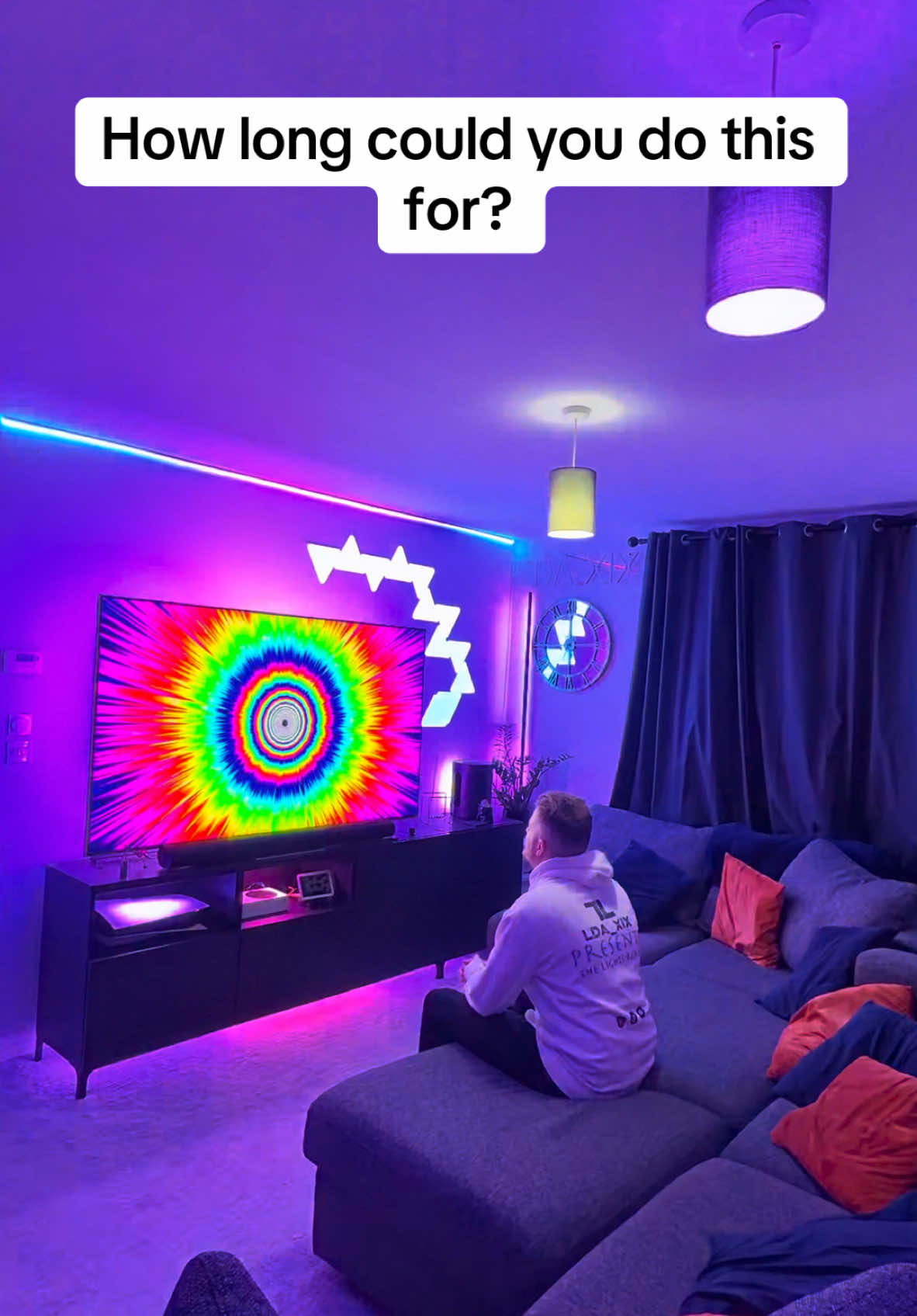 Bro’s going insane 🫨 #ledlights 