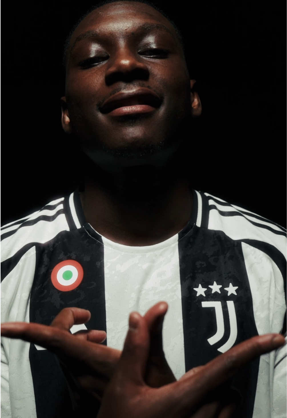 Welcome Kolo Muani 🔥 🇫🇷 #newsigning #kolomuani #juventus 