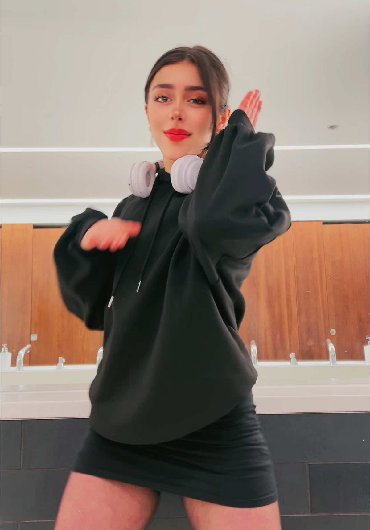 Can we do dance together?😚 #dance 