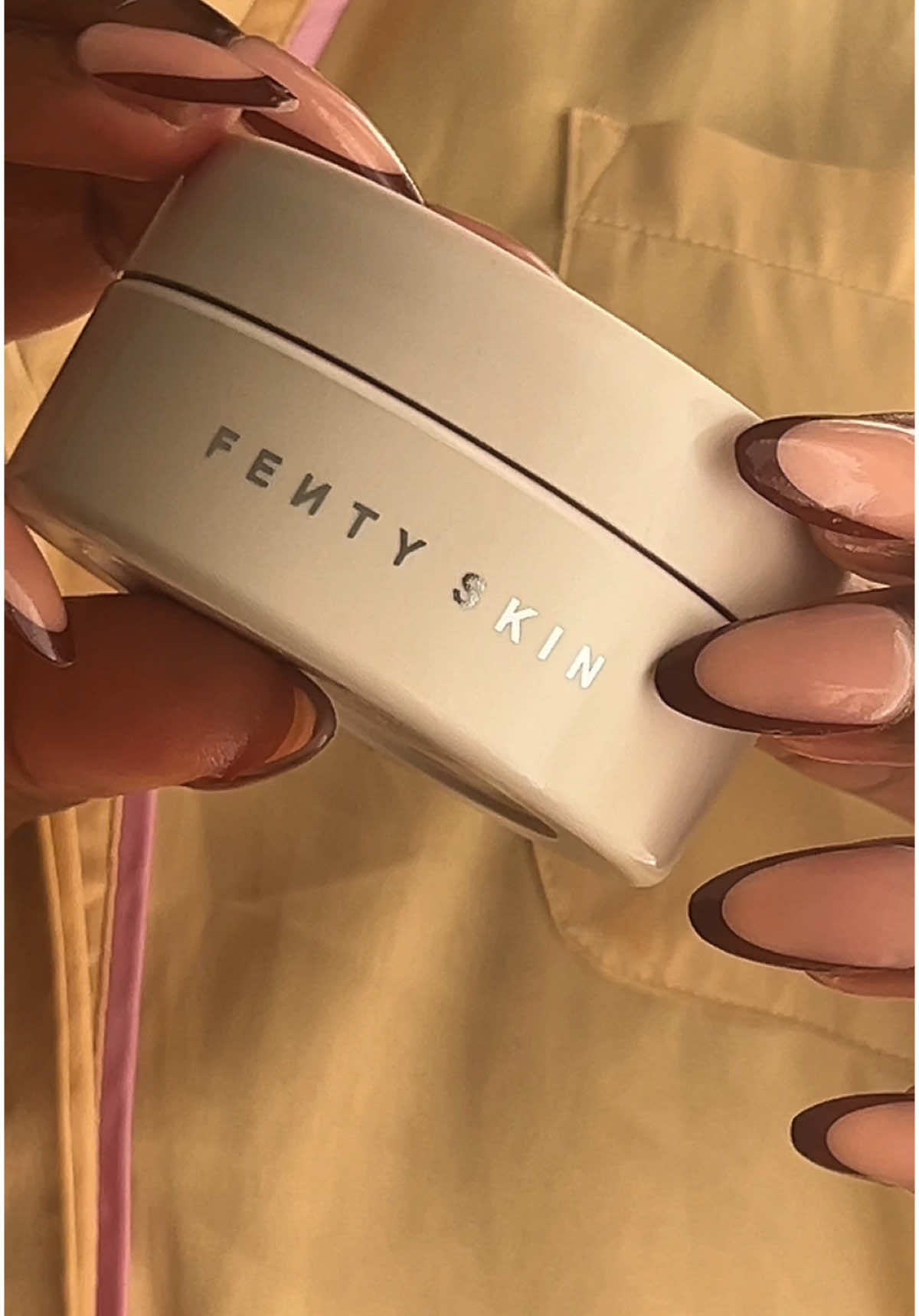 Walking around smelling like cinnamon buns fresh out the oven 🍩🧁🤍 @Fenty Skin  . . #fentyskinbuttadrop #bodybutter #fentyskin #cinnamongirl #winterskincare #viralbodybutter #bodycareproducts #blackgirltiktok #glowskin #beautyugc #ugcbeauty #sephoramusthaves 