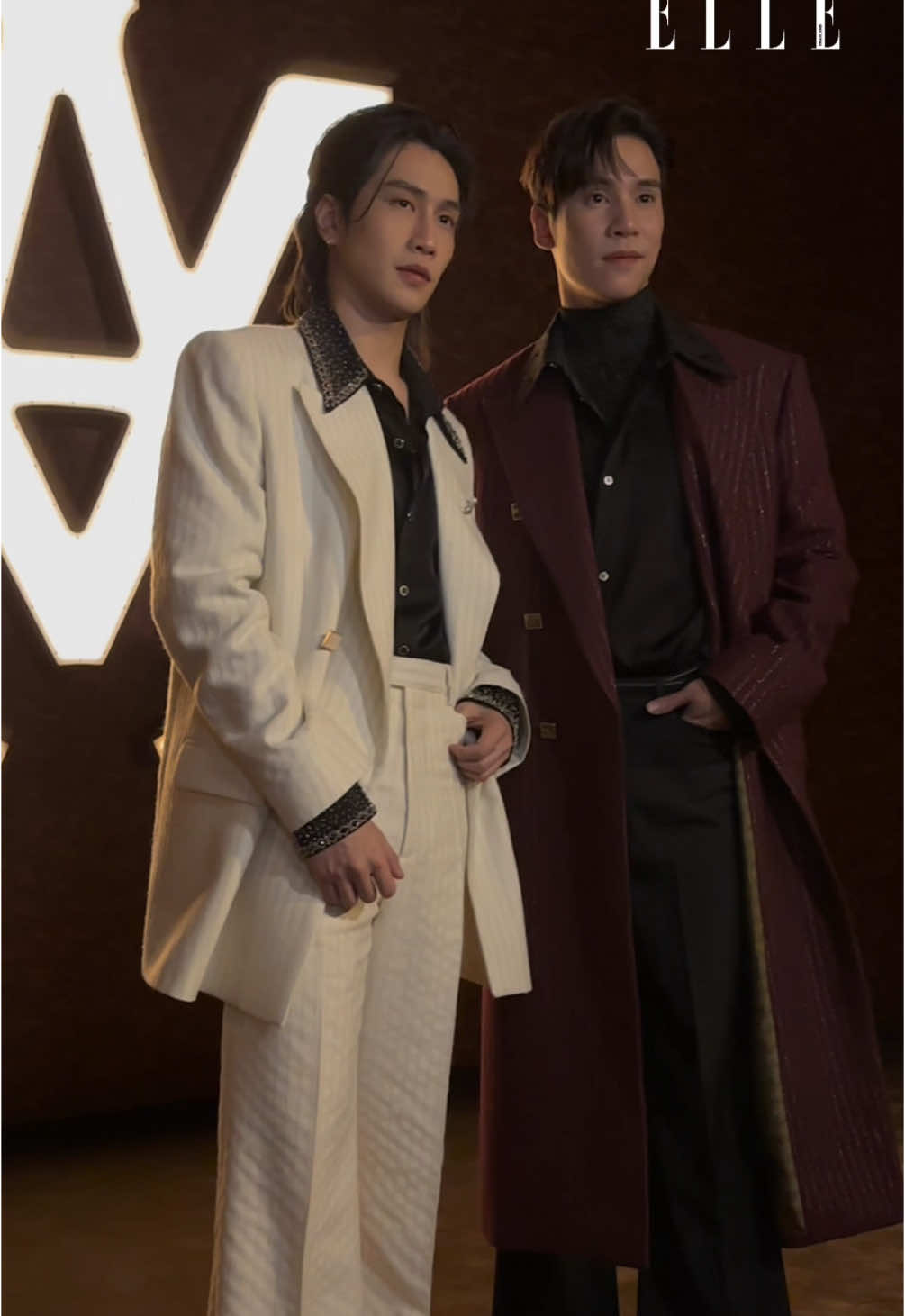 #ELLERadar รวมทุกโมเมนต์ส่งตรงจากปารีส! ครั้งแรกของสองหนุ่ม เจษ เจษฎ์พิพัฒ และไบเบิ้ล วิชญ์ภาส กับการไปร่วมชมแฟชั่นโชว์ของ Amiri คอลเล็กชั่น Autumn/Winter 2025 ปารีสแฟชั่นวีก ซึ่งถือเป็นครั้งแรกของพวกเขา และยังเป็นคนดังจากไทยสองคนแรกที่ได้ชมโชว์ของแบรนด์  #ELLEThailand  #AMIRIxJesBible #JesBible #jesjpp #biblewichapas #JesBibleAMIRIAutumnWinter25