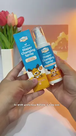 Looking for extra gentle Diaper changing spray that helps prevent reshes and eliminate bas odor ? Try this extra gentle diaper changing spray from @Moose Gear Baby #moosegear #diaperchangingspray #babyproducts #babymusthaves #babyessential #trending ##fyp 
