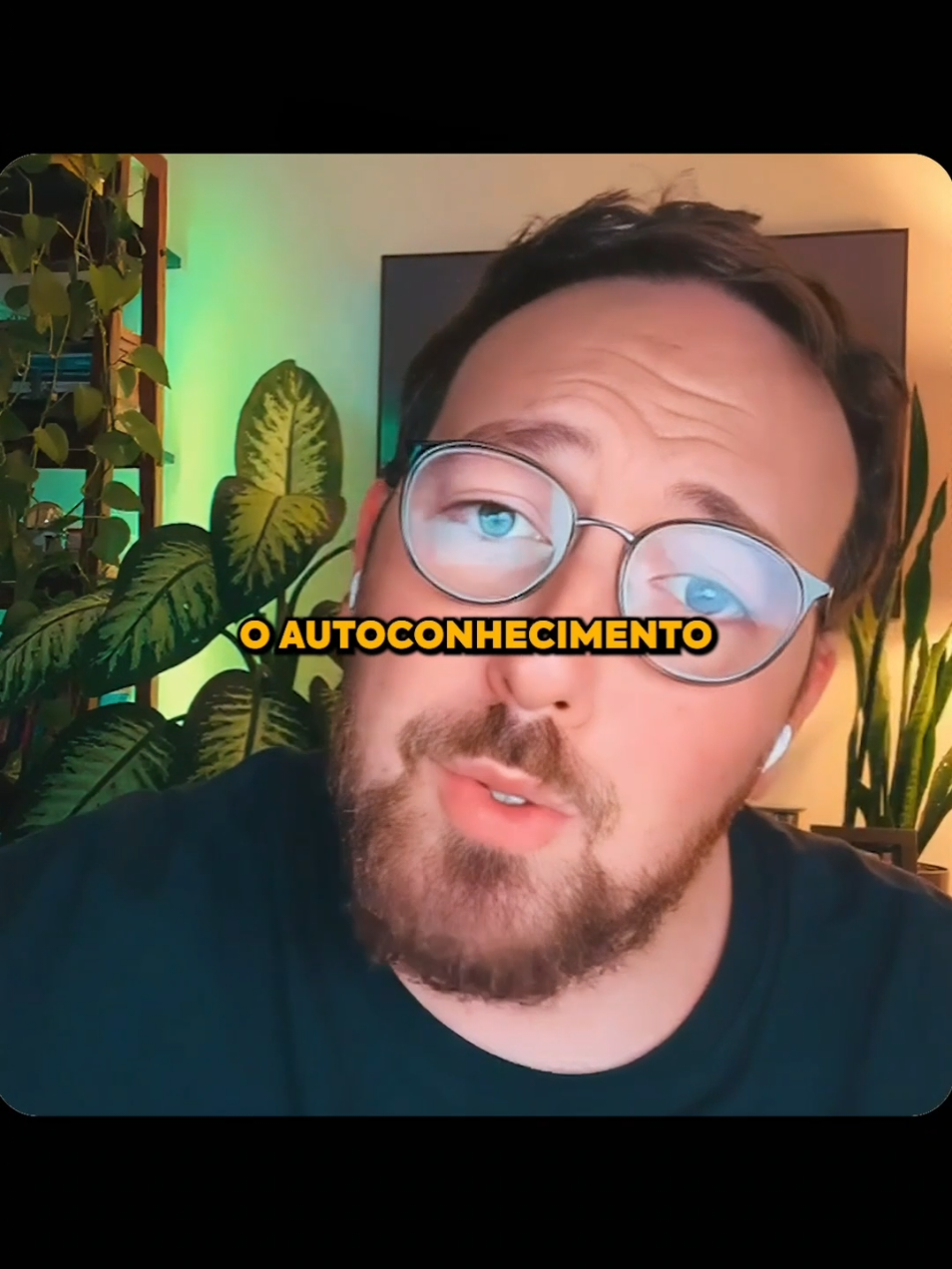 - Por que se conhecer é tão importante?  🧠 . . . #autoconhecimento #realidade #fredelboni🤍 #inteligenciaemocional #jovens #amorpropio 