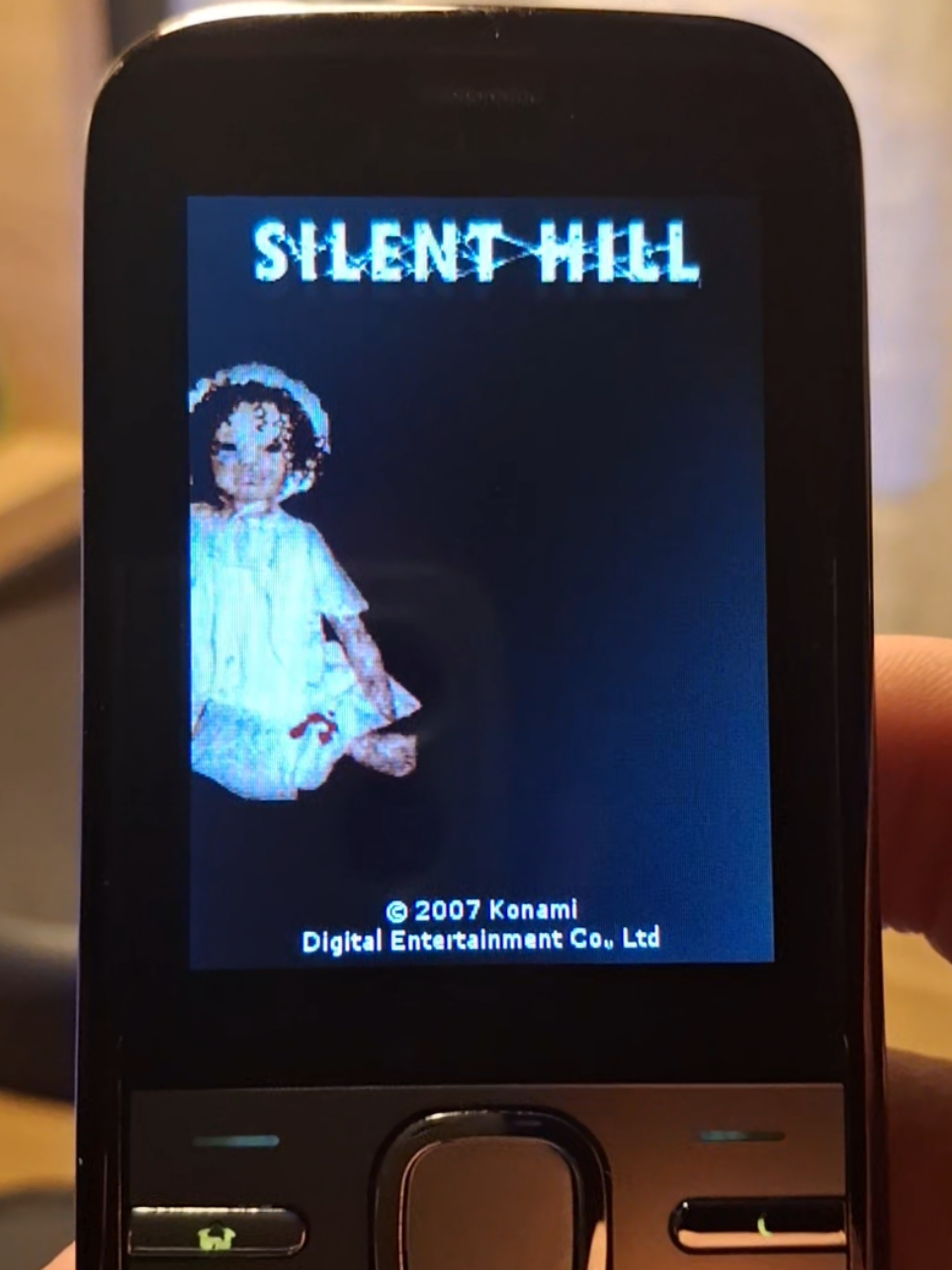 Respondendo a @ikarus800 Silent Hill: Orphan - Mobile Game #nostalgia #retrogames #jogosdecelular #nokiac500 #jogosjava #retrogaming #javagames #jogosmobile #nokiagames #mobilegame #silenthill #horrorgame 