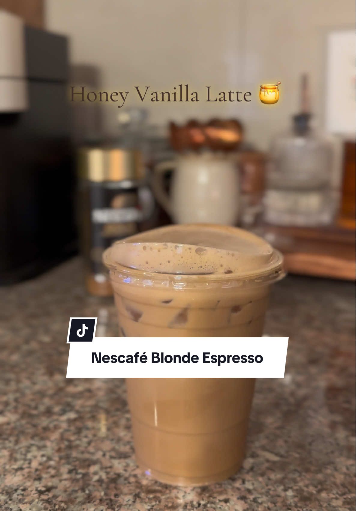 This honey vanilla latte☕️🤌 @Nescafe USA #moreespressolessdespesso #nescafeicedcoffee #nescafe #nescafeblonde #nescafeblondeespresso #espresso #icedlatte #honeyvanillalatte #icedcoffee #coffeerecipe #icedcoffeerecipe 