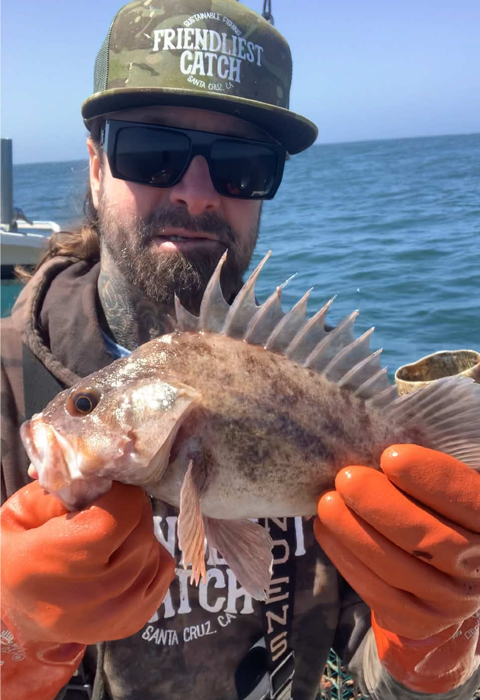 California Commercial Crab Fishing #commercialfishing #crab #friendliestcatch 