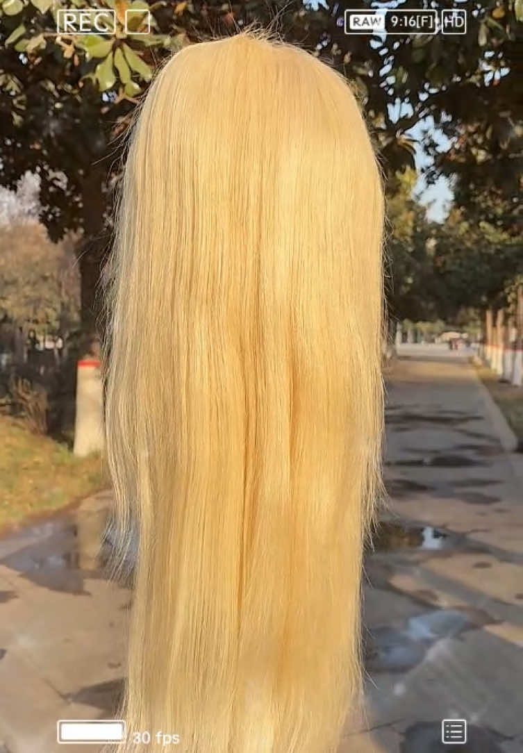 Don't wait any longer, take it and you won't regret it.😍#lacewig #sterlyhair #humanhairwigs #buynow #tiktokshop #613wig 