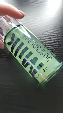 #tiktokshoploveatfirstfind #tiktokshopjumpstartsale #creatorsearchinsights #milkmakeup #primer #makeup #makeuptutorial #MakeupRoutine 