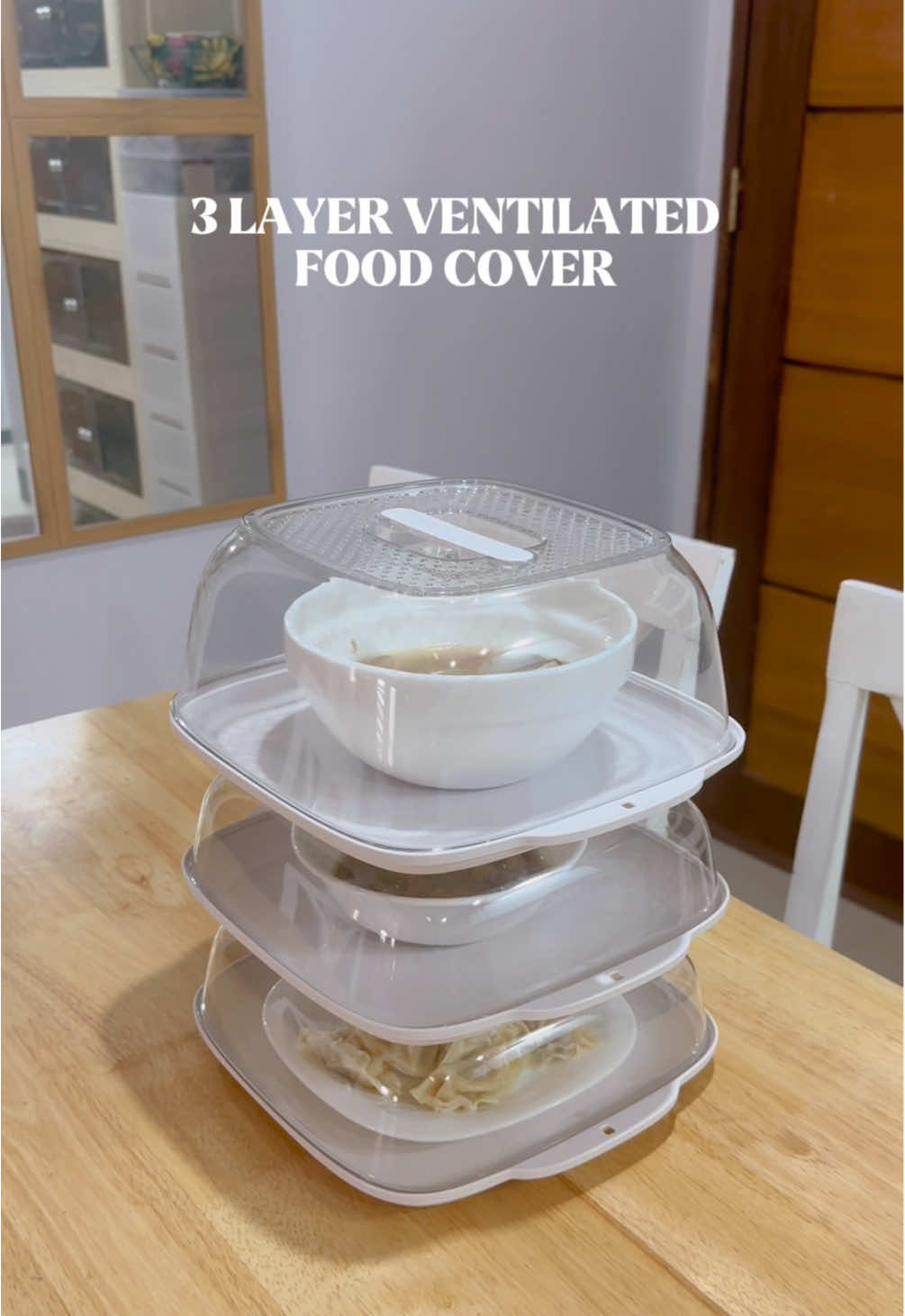Safe na from langaw ang leftover food using this 3 layer centilated food cover from @LOCAUPIN.official #homefinds #kitchenfinds #foodcover #foodstorage 