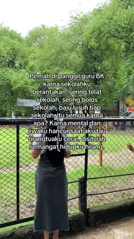 Yg biasanya di rumah rame, tibatiba hidup sendiri sepi dan sunyi 🫥