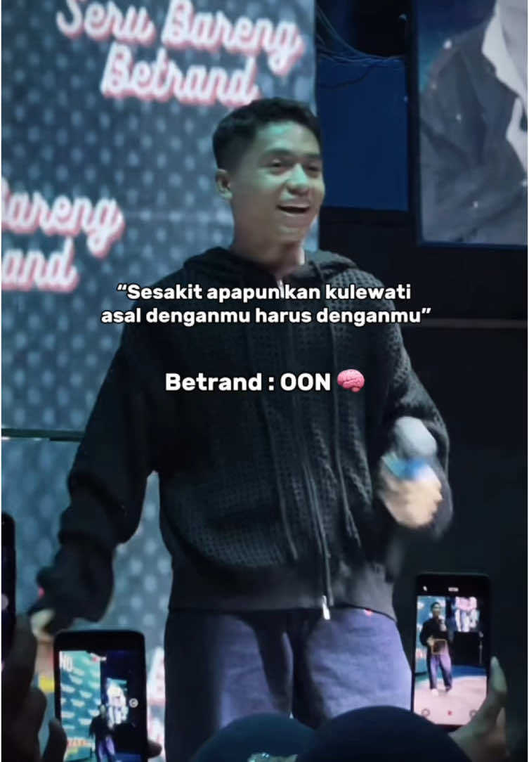 Udah disakitin berkali-kali masih bisa bilang  “asal denganmu harus denganmu” ? OON 🧠 #bilamemangkamu #betrandpetoputraonsu #bucin #bucin_story #foryou #foryoupage #fyp 