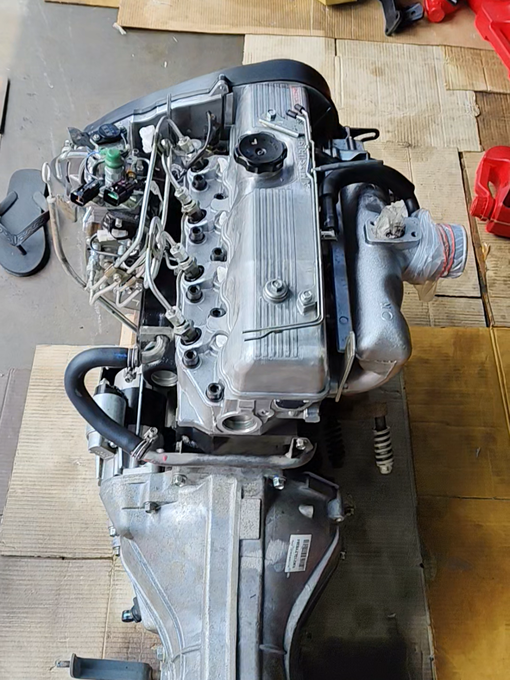 Mesin L300 diesel 2022 ini sudah siap untuk di naikkan bosku..  #Siapdinaikkan #mesinL300diesel #sepertiini #proses #rakitmesin #Bengkelyudhabuanachannel 