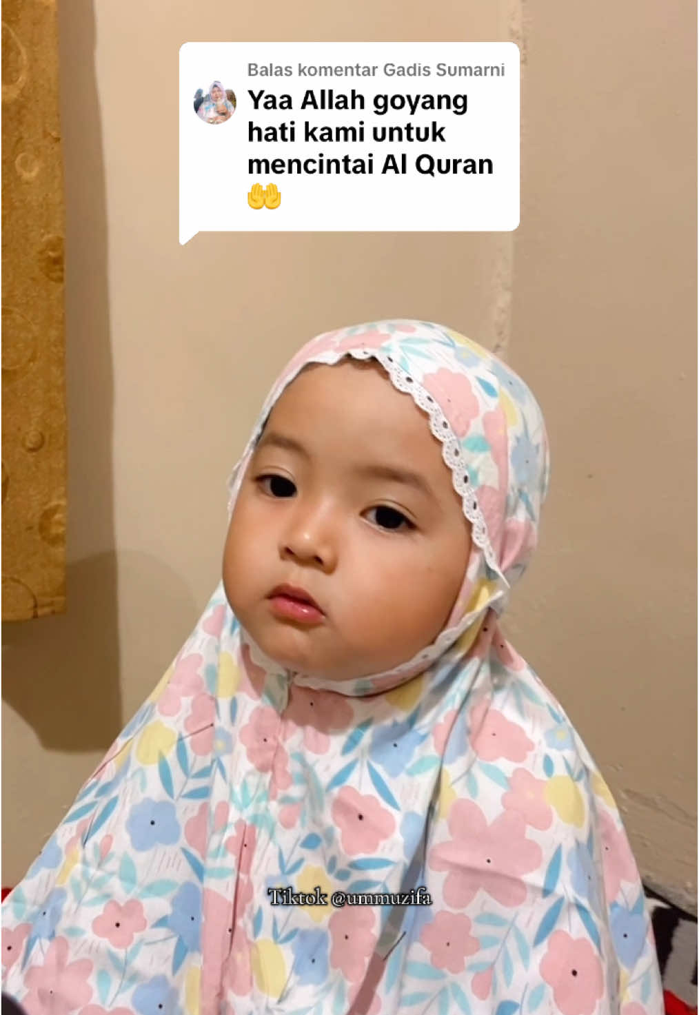 Membalas @Gadis Sumarni Masyaallah Tabarakallah , Alhamdulillah .. semoga konten yang Ummu buat , bisa bemanfaat .. Semoga kita semua dapat terus meningkatkan kecintaan terhadap alQuran . Allahumma Baariklahu fiihi .. Semoga allah melindungi dan memberkahi. Aamiin #masukberandafyp #hafiz #cinta #alquran #sukabumi #masyaallah #lewatberanda 