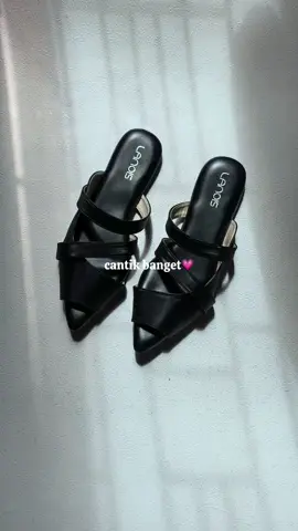 jujur cakep bgt buat harga semurce inii😭 #sandal #sandalwanita #sandallucu #lanoissandal #lanois 