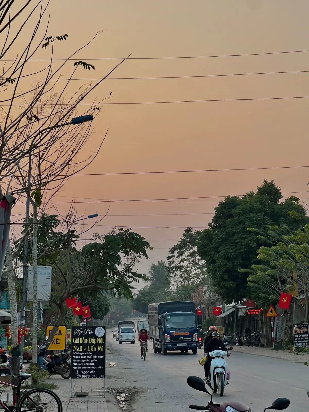 đanh bài quỳ thì quỳ đủ, đánh bài ăn tiền thì k còn nghìn nào lun 🙂‍↕️🙂‍↕️