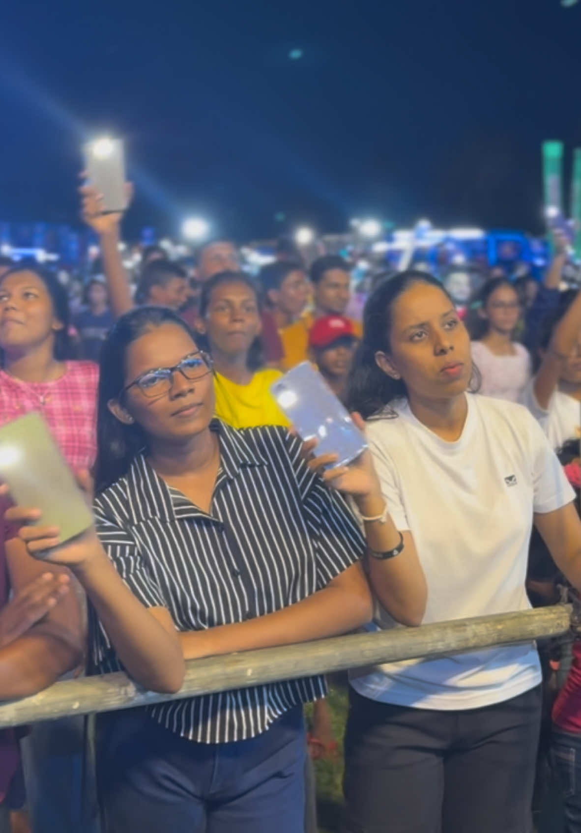 නුඹ ගැන කියන වචන උහුලා ගන්න බැරුවා 🥰❤️ #Knights #KnightsBandSrilanka  #foryou  #fyp  #onemillionaudition 