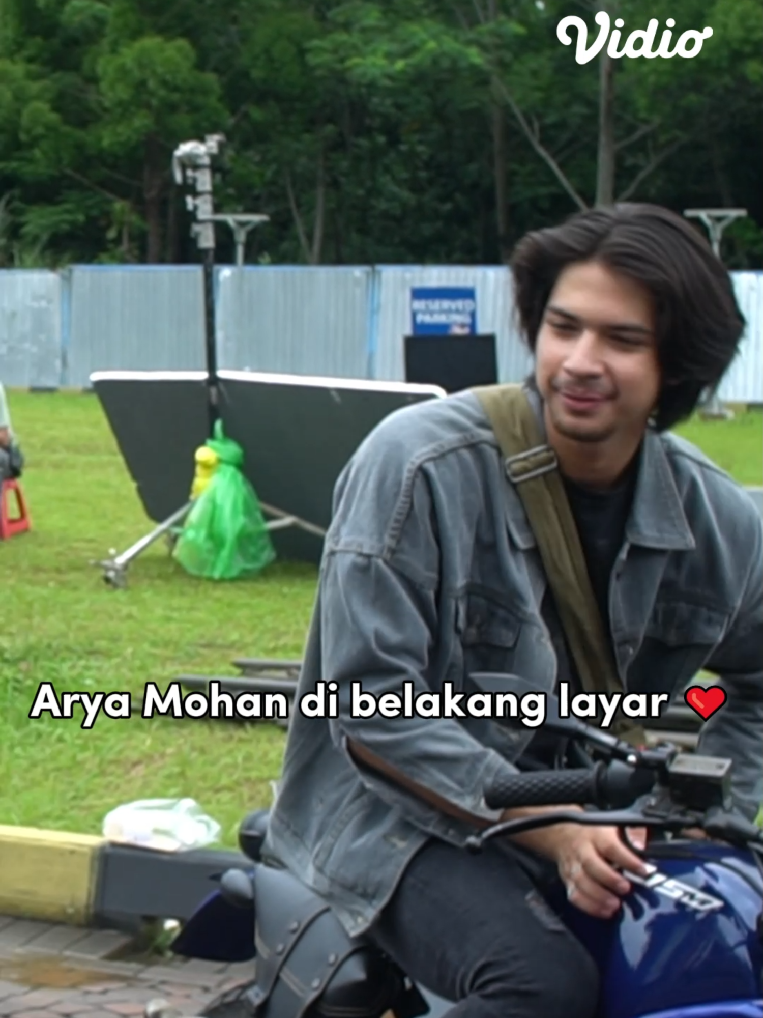 Mau di depan atau di belakang layar, sama-sama love @arya_mohan7 ❤️❤️❤️ #vidiooriginalseries