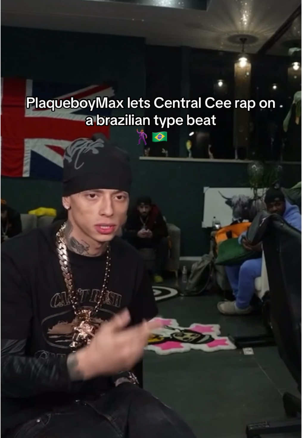 Central Cee trying out new Styles #centralcee #plaqueboymax #brazilfunk #brazil #typebeat 