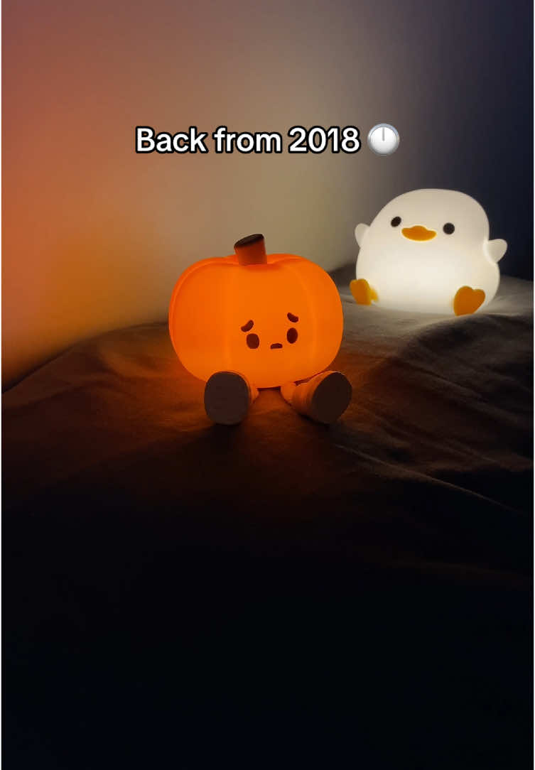 The pumpkin is back 🧡🤩 #cute #halloween #gift #couple #giftforher #viral #pumpkin #nostalgia #2018 