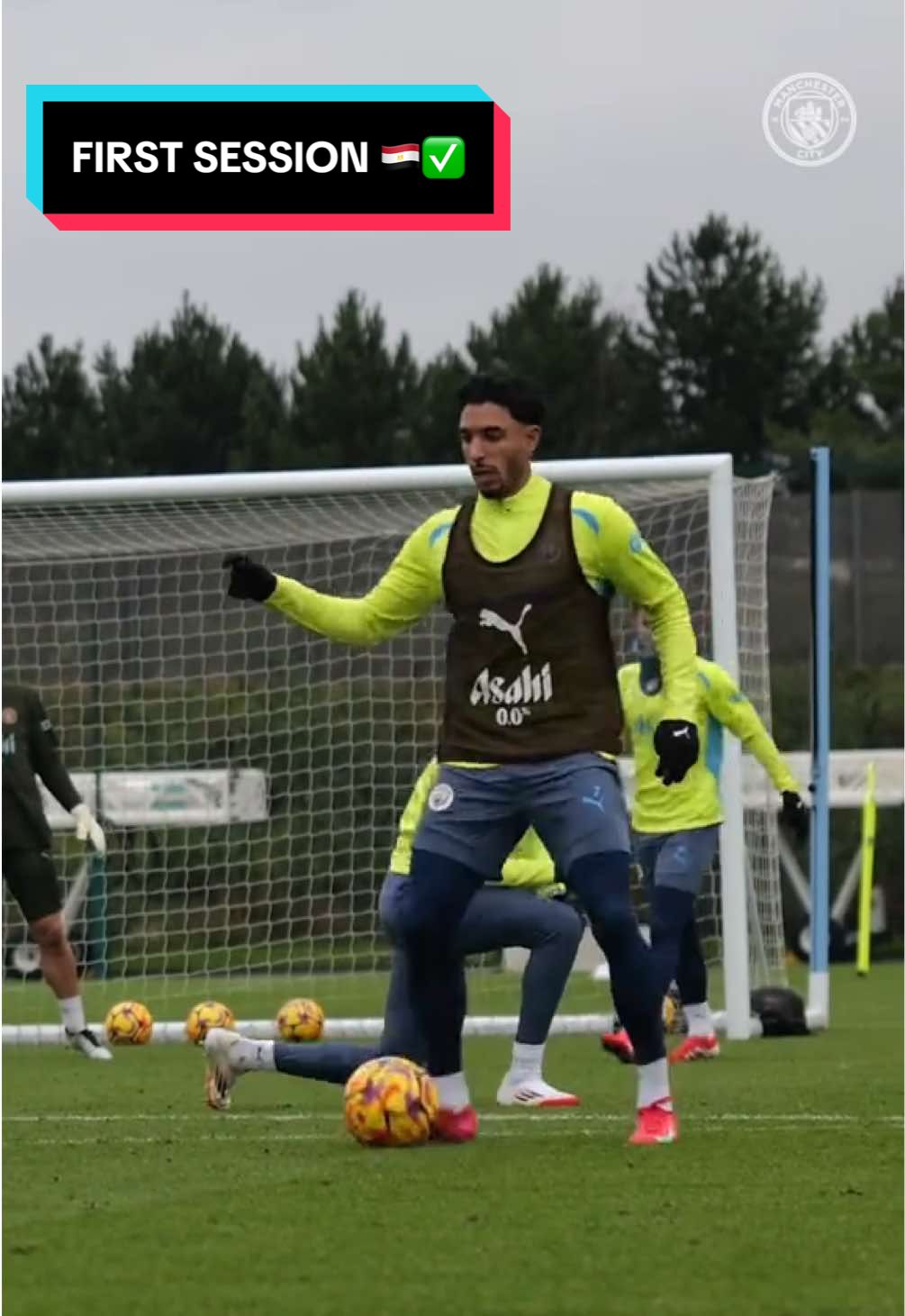 First time out in training 🫡 🇪🇬@Omar Marmoush #mancity #mcfc #training #football #pl #manchestercity 