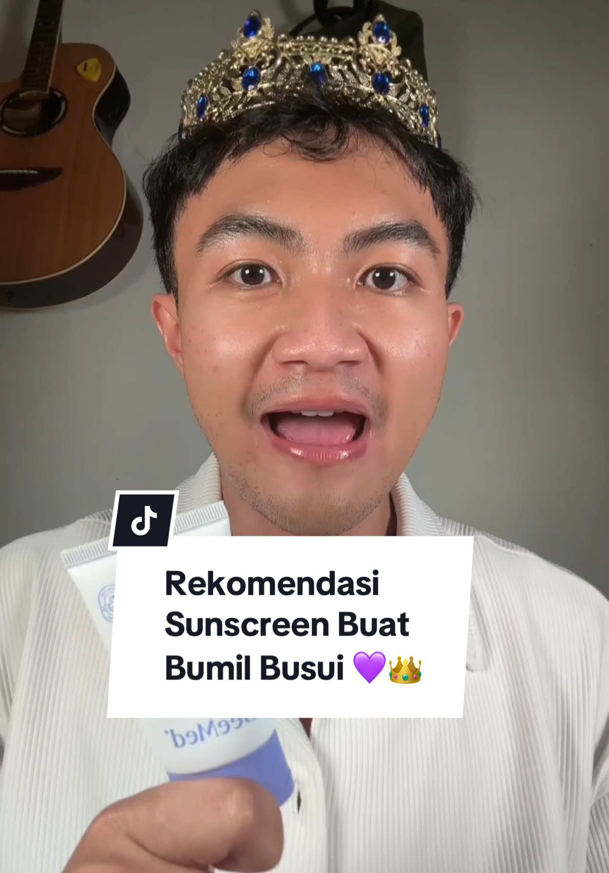 Replying to @MaharajaSP nih ya moms rekomendasi sunscreen buat ibu hamil dan menyusui! Sunsqueennya dari @Dr Bee Med ! Penasaran coba gak? 💜🥰👑✨ #kerajaanglowing #longervideos #shopmaster #skincareviral #skincare #belilokal #sunscreen #sunscreenviral #drbeemed 