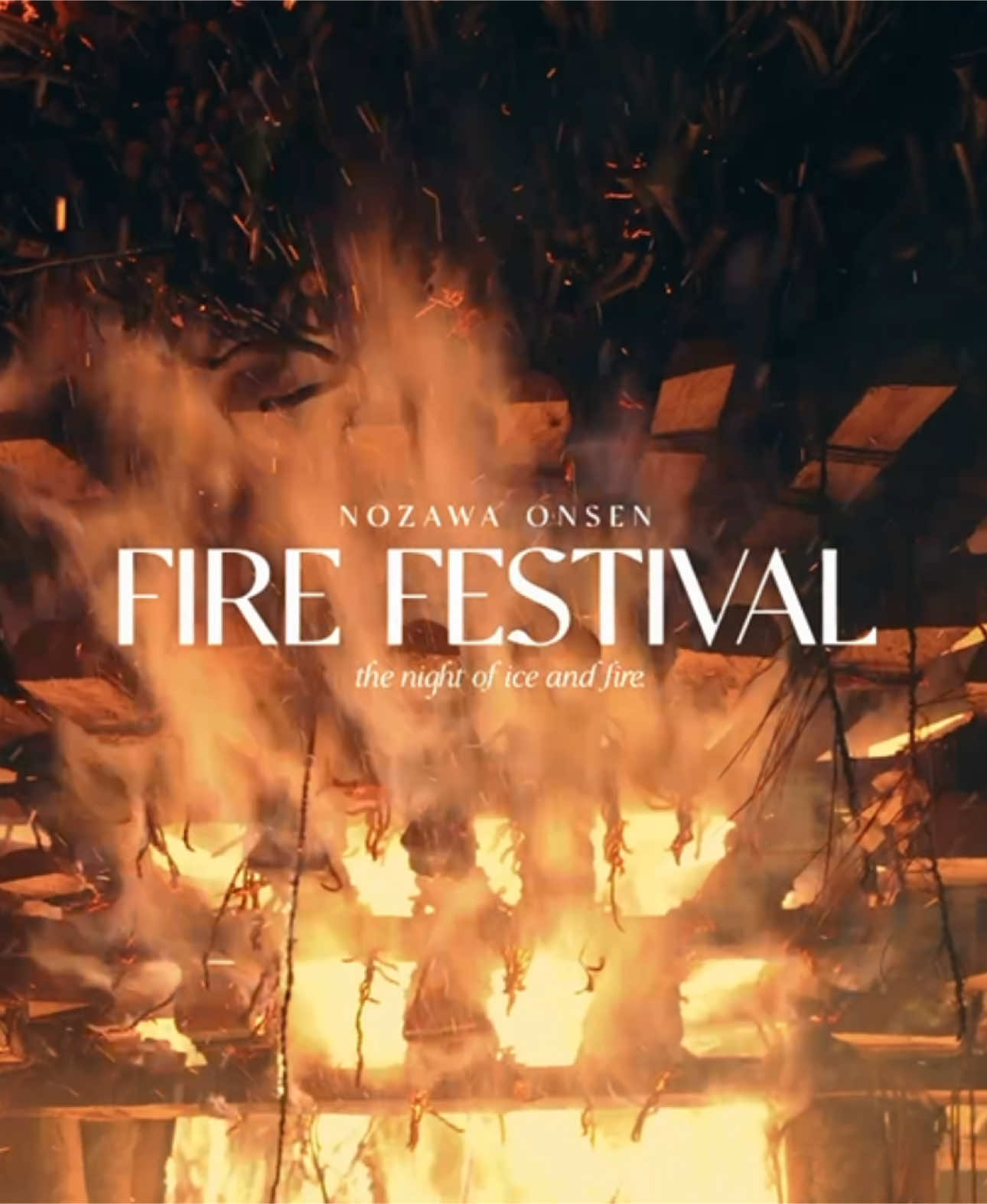 Nozawa onsen fire festival - probably one of the craziest I’ve seen in Japan, watching the ceremony of the locals defending the shrine for good health and harvest 😮‍💨🤯 #cinematic #japan #Vlog #nozawa #nozawaonsen #cinematic #nagano #fyp #zve1 