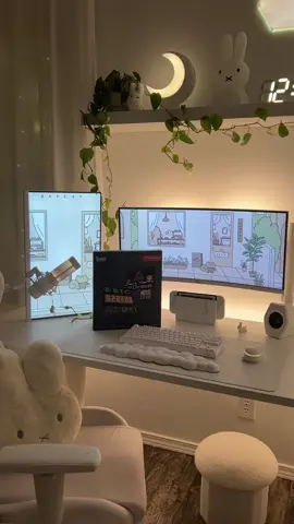 the cutest pixel display 🥹🤍tysm @Divoom_official for gifting me the pixoo64 🫶🏻 #Divoom #pixelart #Pixoo64 #pcsetup #GamingSetup #fyp #desksetup #cozygamer #gamingroom 