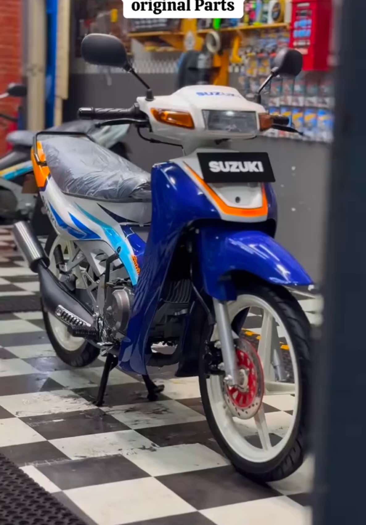 Satria 2001 Biru Putih Full Restoration ✅ #suzukisatrialscm #suzukisatria120 #suzukisatrialumba #suzukisatriahiu #suzukisatria2tak #suzukisatria2takindonesia #suzukisatriaru120