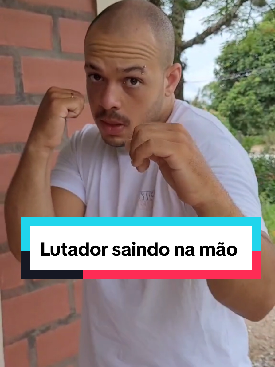 O que acontece quando dois litadores se encontram #CapCut #humor #luta #porrada