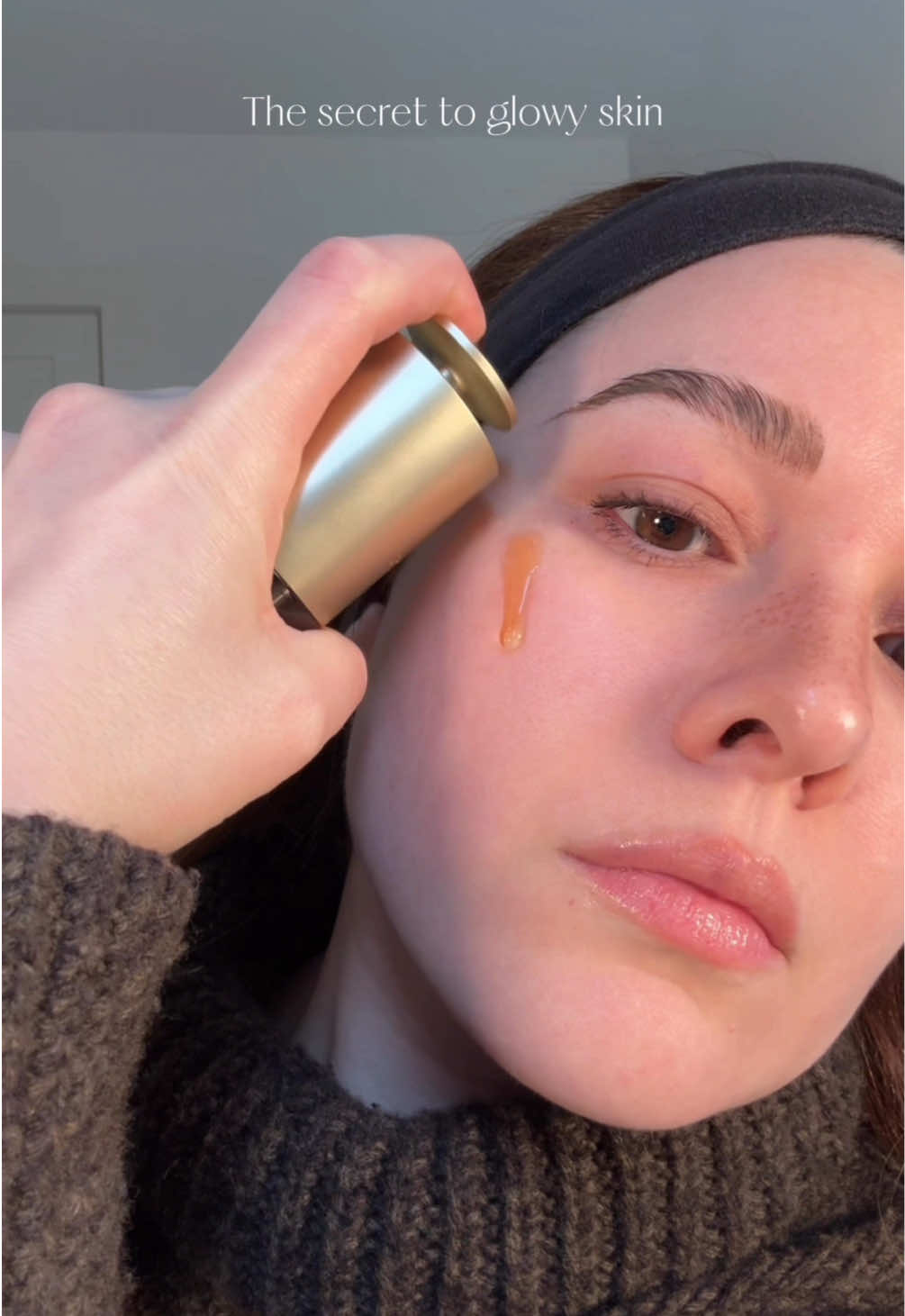 gifted by Clarins  @Clarins USA Iconic Double Serum is a favorite for many reasons  • Targets 2 types of aging: chronological and environmental  • Visibly firms, lifts, and reduces wrinkles  • Boosts skin’s radiance  • Smoothes, hydrates, and nourishes  • Minimizes pores  • Refines skin texture  #clarins  Have you tried this serum?