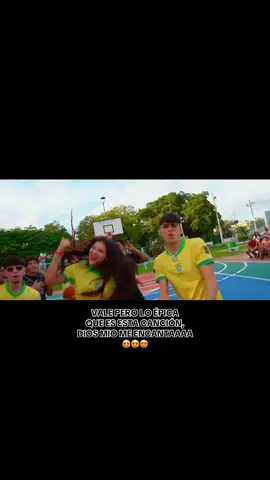 @Hugo23 @Karina🕷️🤖  #rebota #😍😍  #💗💗 #paratiiiiiiiii  #hugo #karina #✨✨  #tik_tok #❤️❤️ 