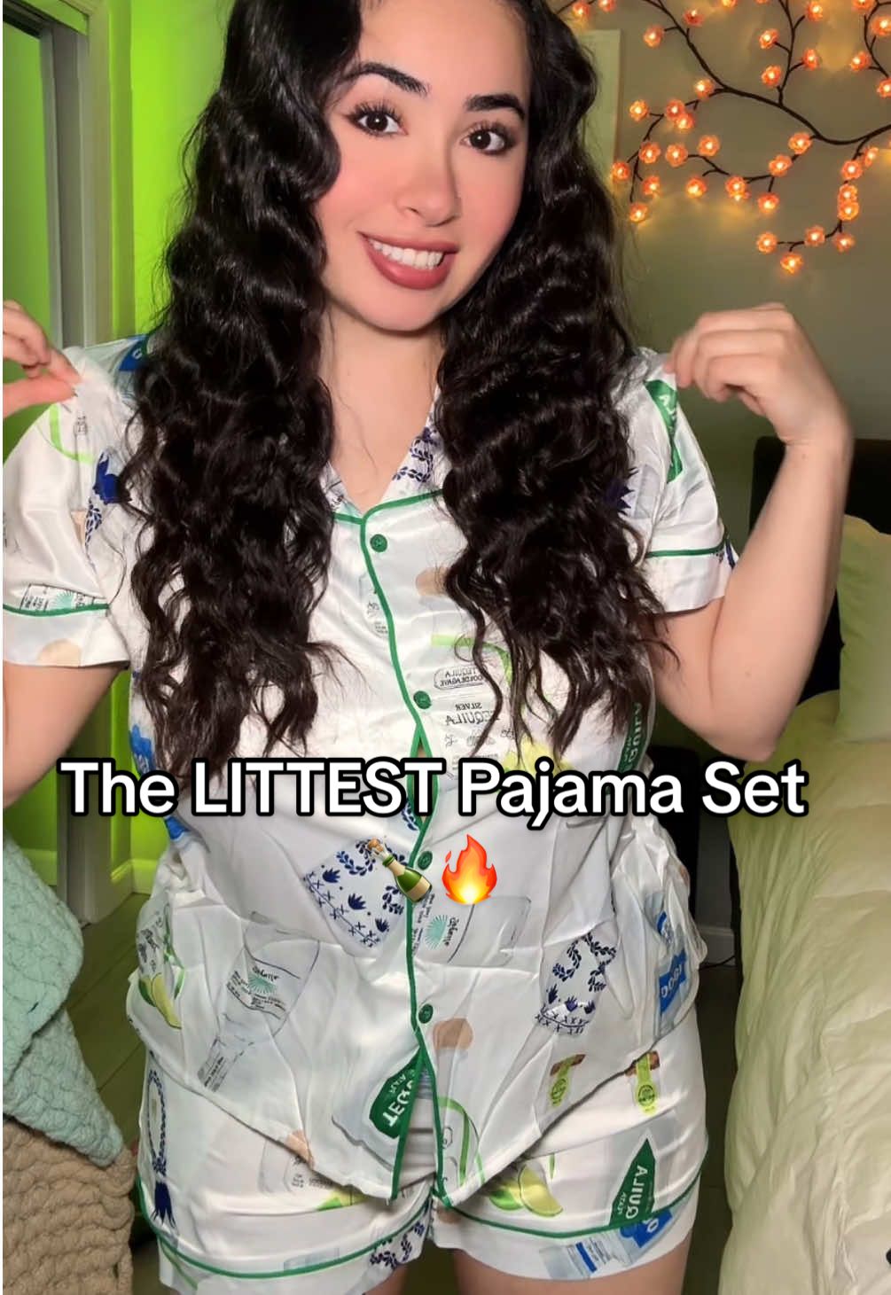 If I ever get invited to a pajama party I’m whipping this out for sure LOLL. #creatorsearchinsights #gaggift #gaggifts #pajamaset #pajamas #sleepwear #pajamasets #pajamaparty 