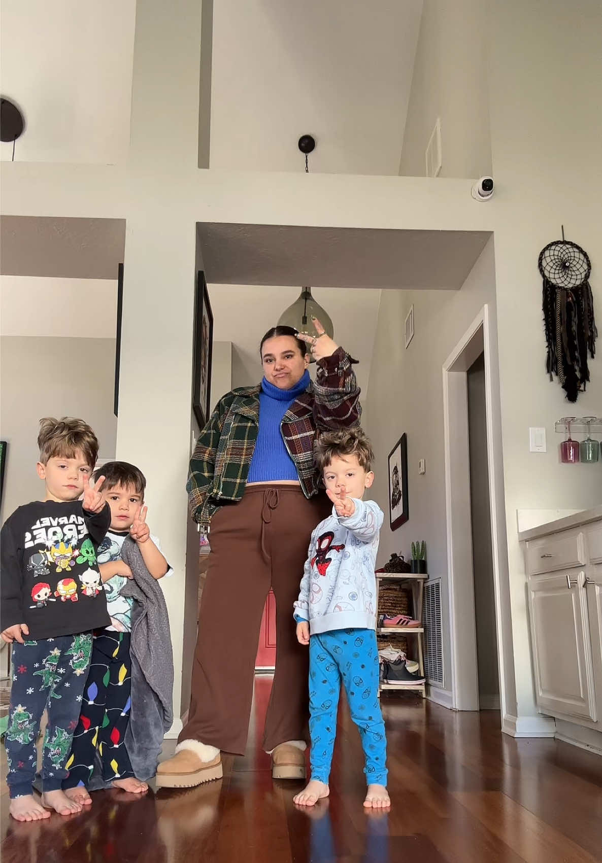 Honestly, thank you!! Legit cracking up at the messages I’ve received this week saying you didn’t know they were mine and I give “cool auntie vibes” freaking love yall for that!!! #boymom #MomsofTikTok #coolmom #identicaltwins #momof3 #OOTD 