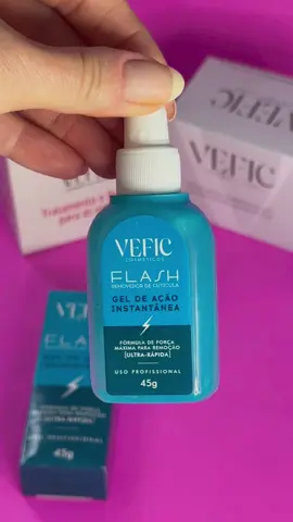🧴✨ O PRIMEIRO REMOVEDOR EM GEL DE CUTÍCULAS DO BRASIL! 📣 Marque sua amiga que precisa conhecer essa novidade! 💅 Rápido, prático e eficiente: Em menos de 1 minuto, o excesso de cutícula se solta da unha, sem dor e sem alicates! Promove o amolecimento e a extração instantânea do excesso de pele da camada superficial da unha. Ação ultra-rápida que ainda ajuda a retardar o crescimento das indesejadas pelinhas. 📝 Modo de usar: 1️⃣ Com as unhas limpas, secas e sem esmaltes, aplique o Vefic Flash Gel sobre as cutículas. 2️⃣ Aguarde cerca de 30 segundos e, com uma espátula, remova o excesso de pele suavemente. 3️⃣ Lave as mãos e pronto! Unhas limpas, nutridas e livres de cutículas sem esforço. ⚠️ Dica importante: Certifique-se de remover resíduos e lavar as mãos após o uso para garantir o melhor resultado! 📩 Já experimentou? Conta pra gente nos comentários como foi sua experiência! #UnhasPerfeitas #FlashGelVefic #CuidadosComUnhas #InovaçãoVefic