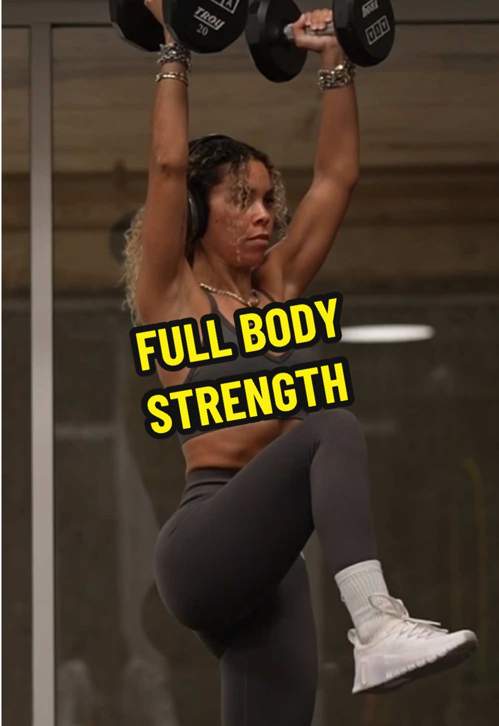 Full Body Strength Workout🔥 📲 Get structured workouts and meal plans tailored just for YOU with my app. No more second-guessing what to do at the gym. Exercises: 1. Heel-Elevated Goblet Squat - 4 × 10 (last set to failure) 2. Push Press - 4 × 8-10 3. RDL into Row - 4 × 10 4. Reverse Lunge + Bicep Curls - 4 × 10 each side 5. Chin-Ups - 3 x Max Reps Core Finisher: Standing Marches - 3 × 30 seconds each side Take 60 sec rest between sets Outfit: @Women‘s Best | code: FRENCHFIT 🩶 #fullbodyworkout #strengthtraining #workoutgoals #FitnessJourney #FitnessMotivation #WorkoutRoutine #getfit #PersonalizedWorkouts #MealPlans #fitspo #FitTok #fyp  