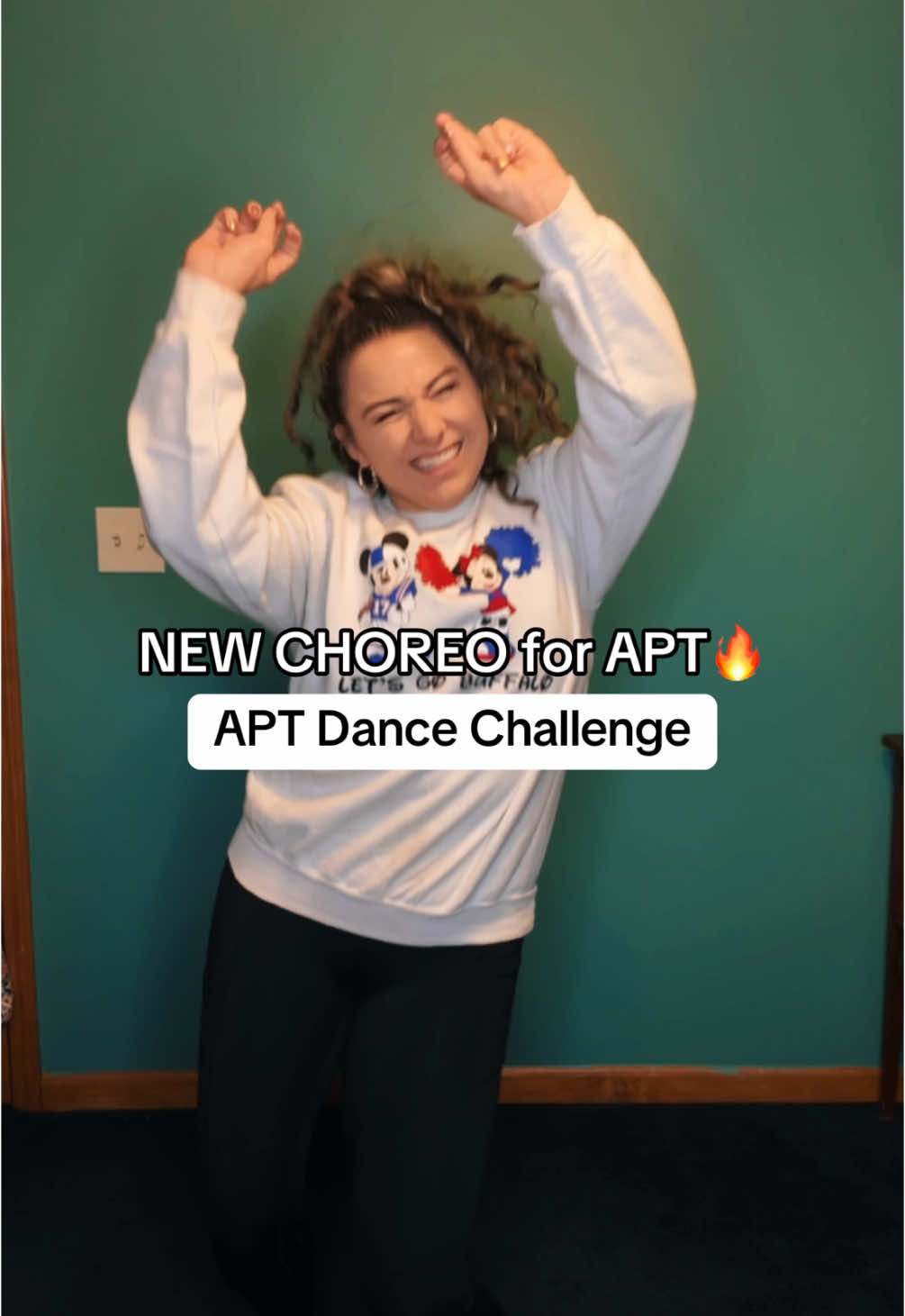 🚨APT #dancechallenge 🚨 NEW CHOREO ALERT🔥 Tutorial is up! DC: @The London Family ✨ #fyp #dancingwithbritini #dancetutorial #dancetok #apt 