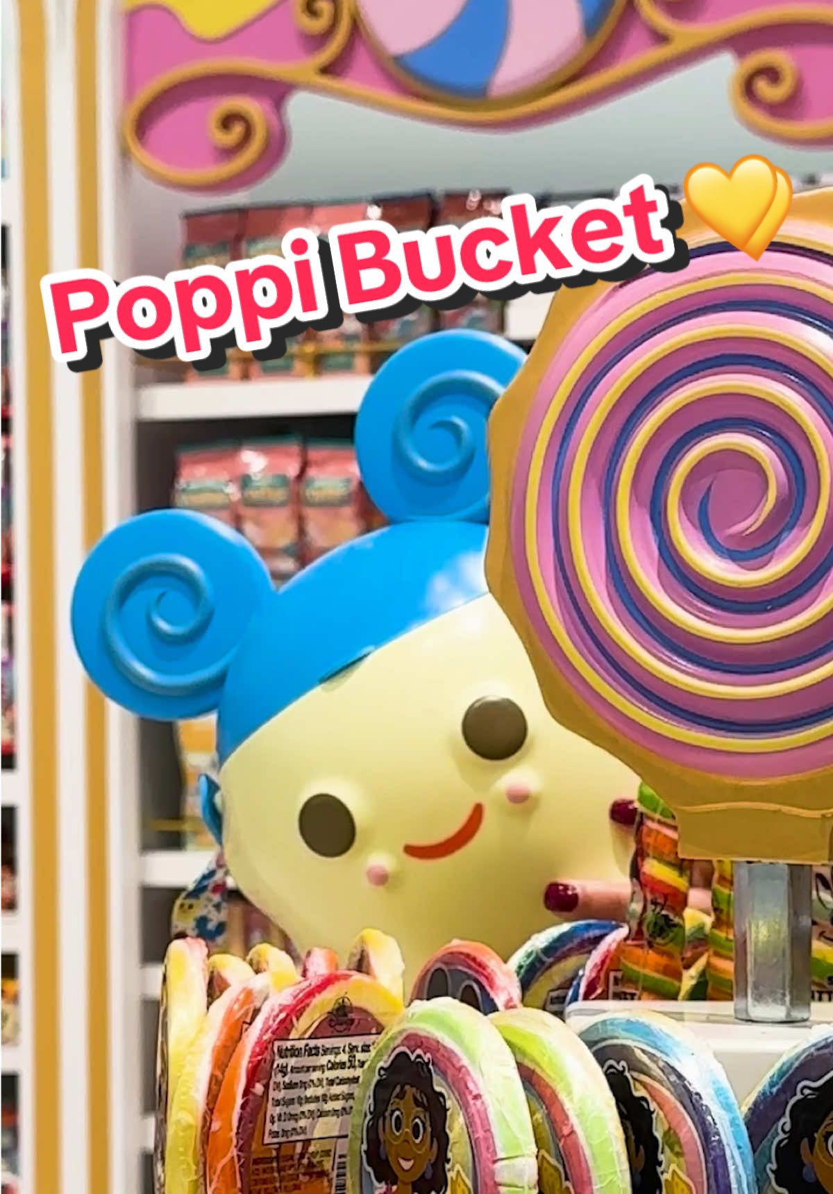 The world is sweeter with Poppi 🍿🍭 #Disney #DisneyParks #Disneyland #DowntownDisneyDistrict #DisneyEats #PopcornBucket #WonderfulWorldOfSweets #DowntownDisney 