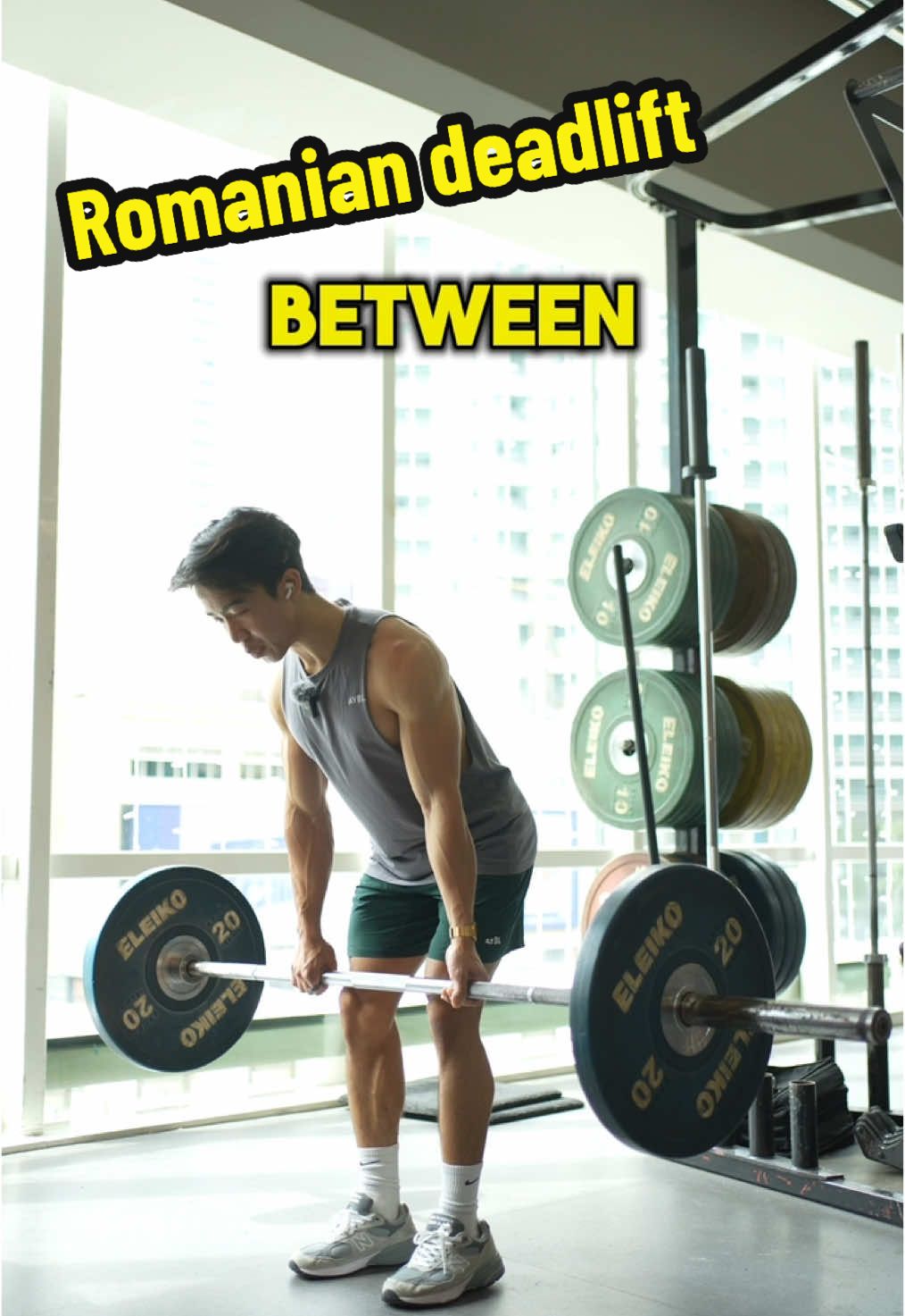 What’s the difference between the Romanian deadlift and stiff leg deadlift? Ultimately it comes down to how much knee flexion you’re allowing the movement which will help you bias one muscle group over the other. #fyp #Fitness #gym #bodybuilding 