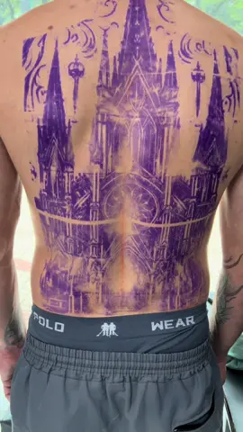 4ª sessão da catedral  Total 12 horas de trabalho  #catedral #tattoocatedral #tatuagem #tattoo #foryoupage❤️❤️ #blackworktattoo #art #viral 