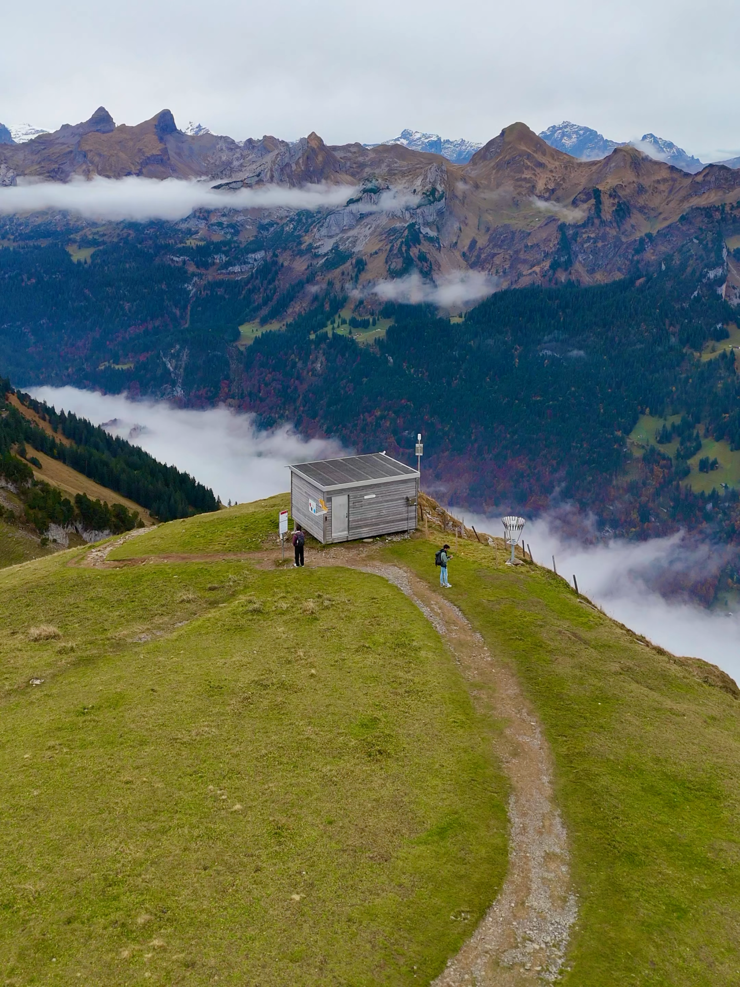 one of the most beautiful place to visit ic konton schwyz #switzerland #switzerland🇨🇭 #switzerlandnature #switzerlandtourism #switzerlandsnow✨ #zurich_switzerland #suisse🇨🇭 #switzerlandtravel #suisse #dji #drone #swiss #switzerlandnature #switzerlandviews #switzerland_vacations #switzerlandwonderland