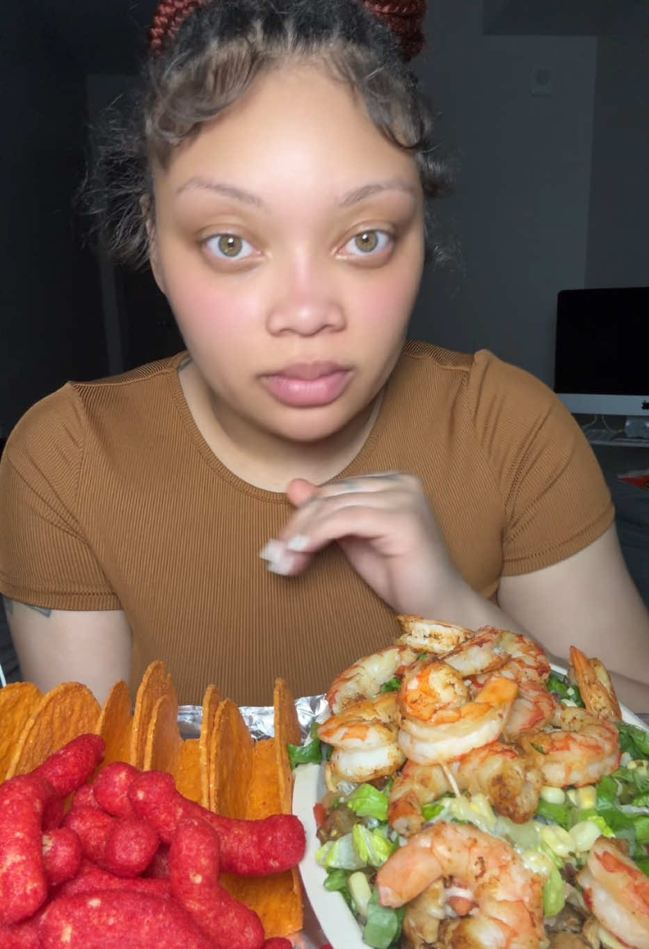 Chipotle Mukbang, I had a headache I was so hungry. ⚠️ Messy⚠️ #fypシ゚viral #fyp #creatorsearchinsights #loveyousayurprayers #eatwithme #tiktok #mukbang #asmr #talk #heyyall #chipotle 