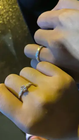 Anh một chiếc, em một chiếc, chúng ta là một đôi ❤️❤️ #xhtiktok #xhhhhhhhhhhhhhhhhhhhhhhh #viral #jewelry #viralvideo #kimoanhjewelry #trangsucvangbac #bạc #nhandoikhacten #khactentheoyeucau #nhandoi #nhannu #nhanbacdoi #nhanbac #nhandoitinhyeuhandoikhacten  