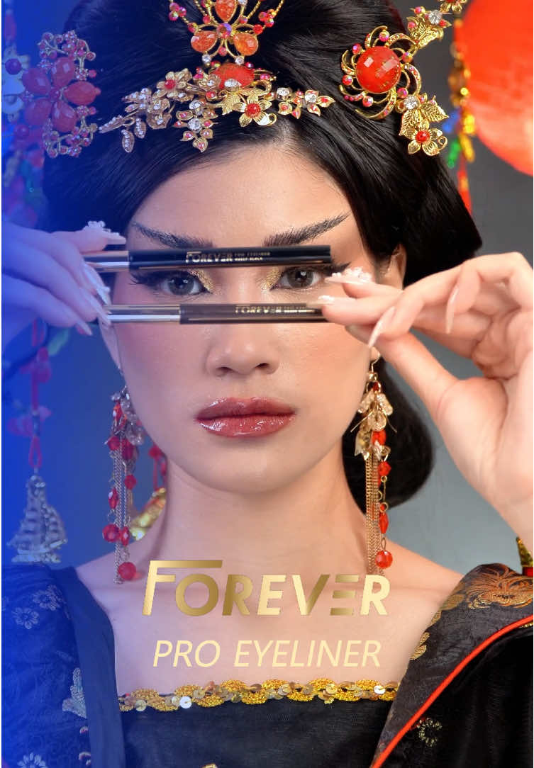 Tampilkan pesona matamu dengan #browitbynongchat Forever Pro Eyeliner 💙 Formula tahan lama, ultra pigmented, waterproof dan easy to apply. Tersedia 2 pilihan shades  #Black  #Brown  #ForeverSeries #ForeverProEyeliner #waterproof #sweatproof #Eyeliner #thailand #bestseller 