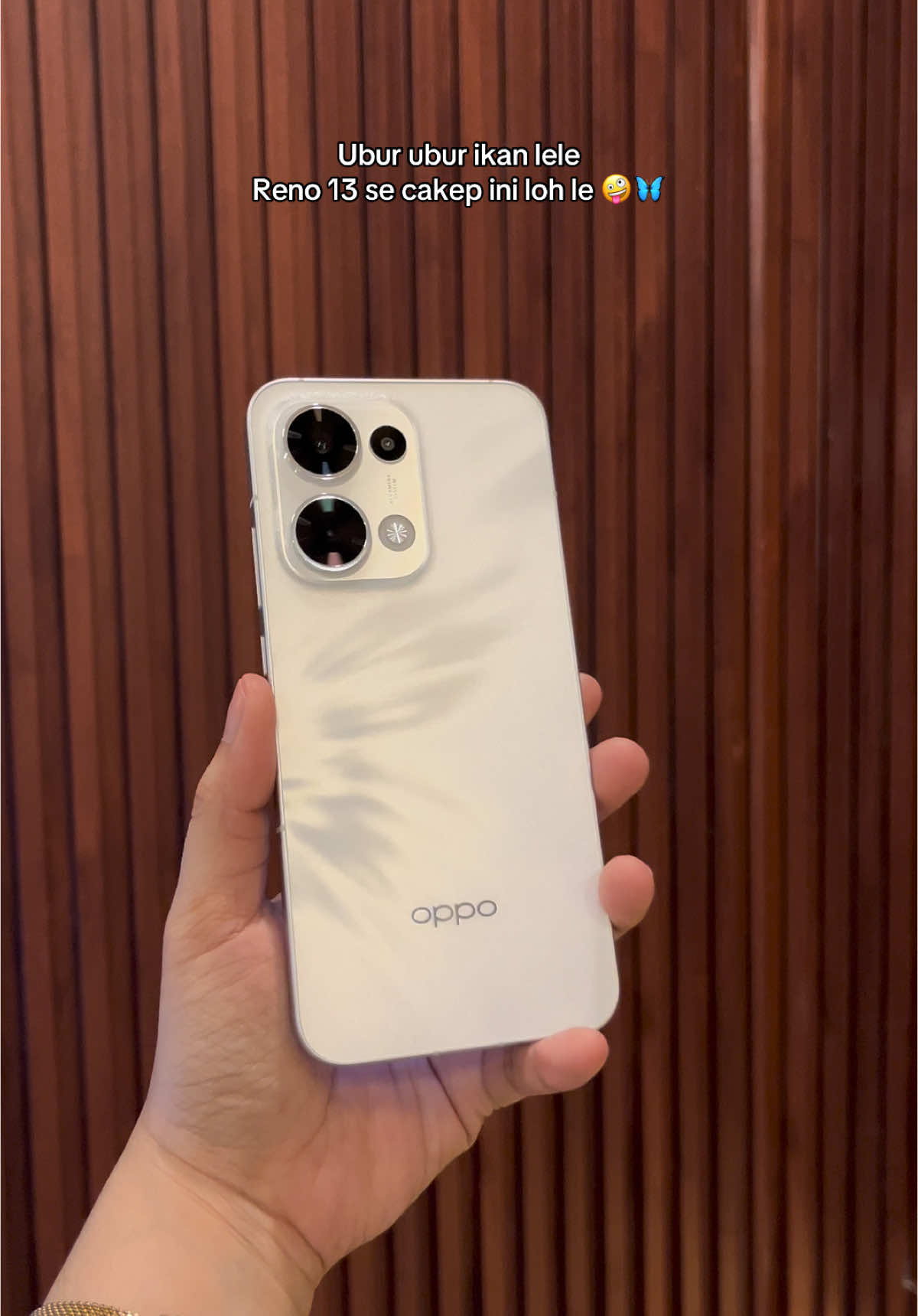 Ubur ubur ikan lele wes wayae ganti hp le 🤪 #oppo #oppoindonesia #opporeno13series #fyp #fypシ #foryou 